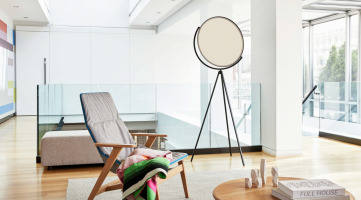 Flos Light with lounge chair