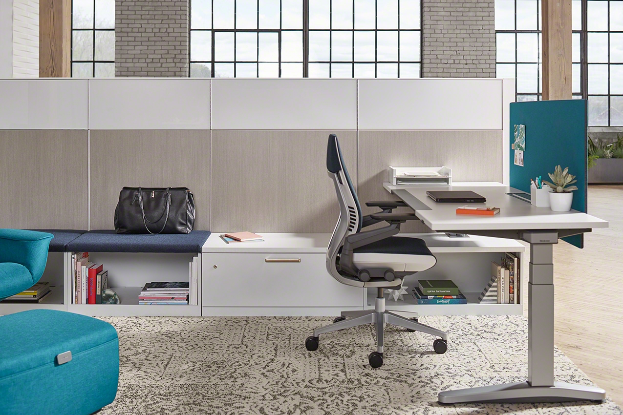 Steelcase Height Adjustable Workstation with Answer Panels